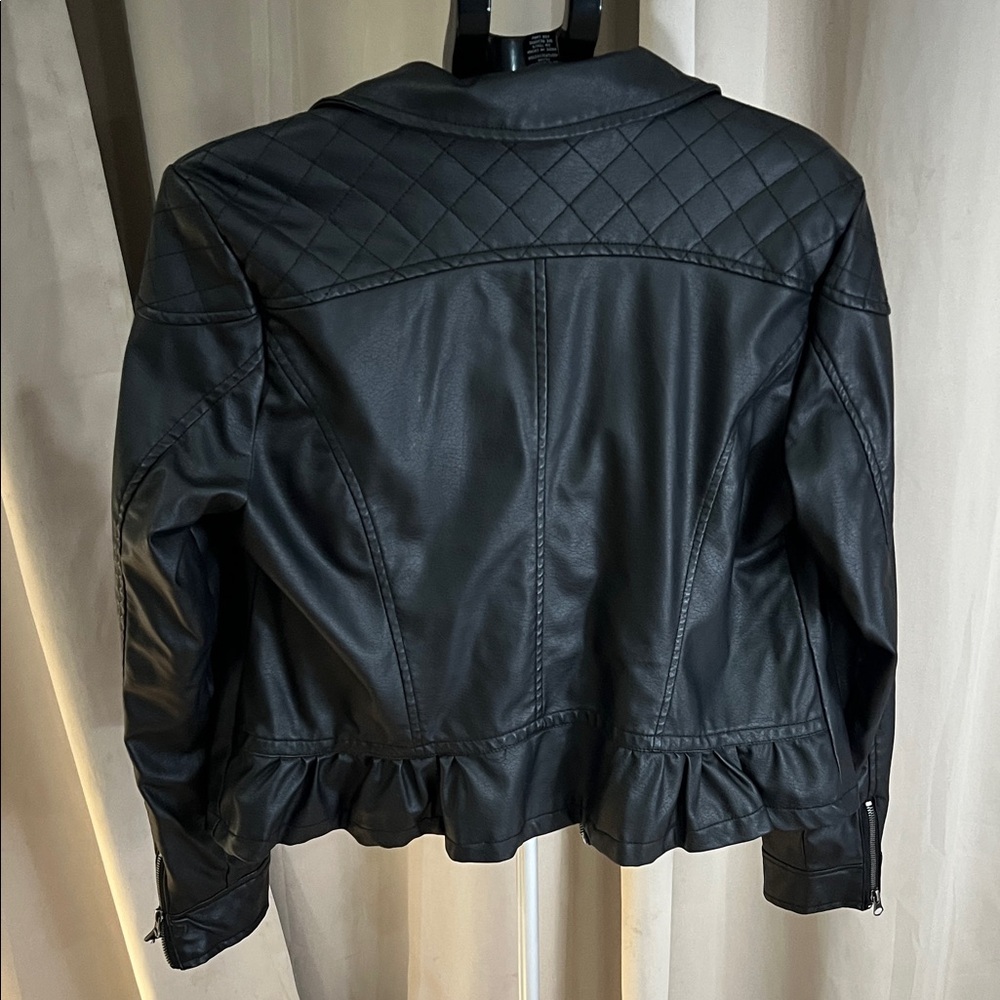 Rue21 Quilted Black faux Leather Jacket for Women - Picture 7 of 7